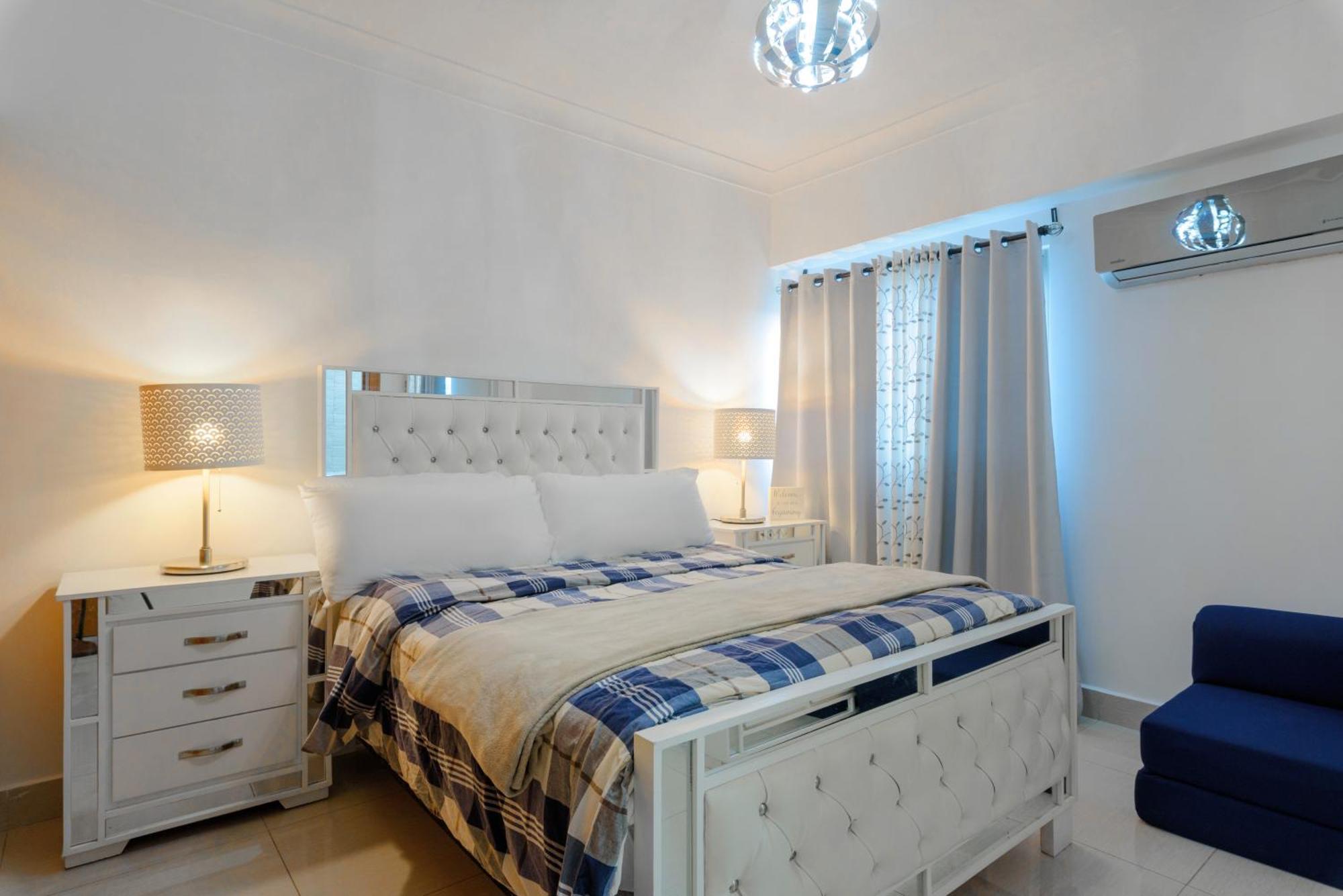 Escape Apartments, Balcony, Pool, Gym & Spa In La Julia Санто-Домінго Екстер'єр фото